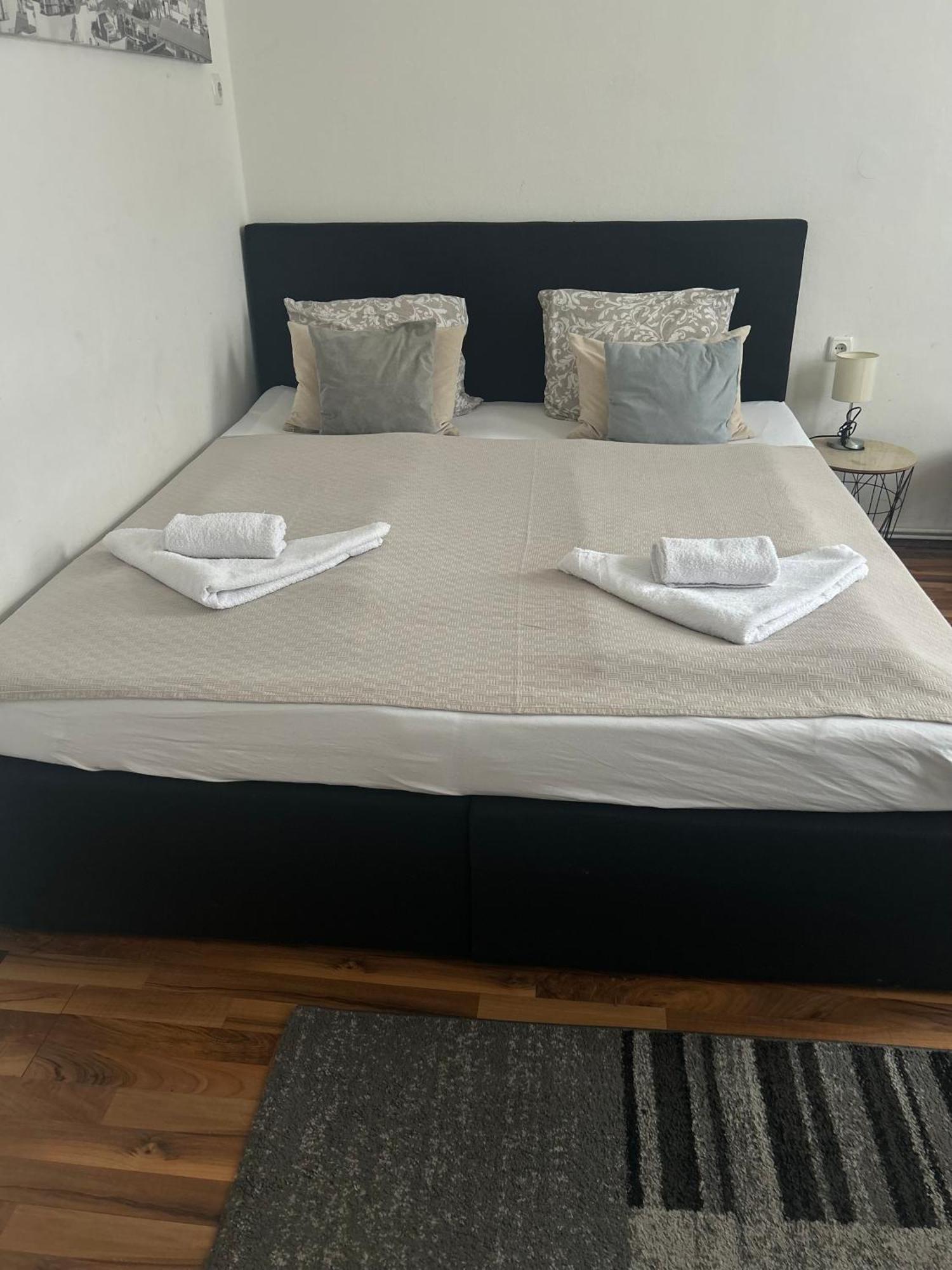 Paower Apartment Wien Eksteriør bilde